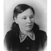 Лашманова (Кознова) Христина Ивановна